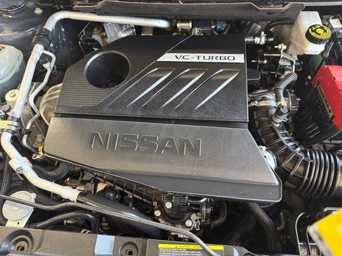 Used 2023 Nissan Rogue S FWD image 31