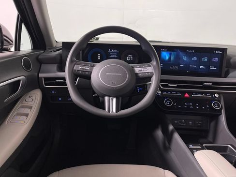 Certified 2024 Hyundai Sonata SEL FWD image 16