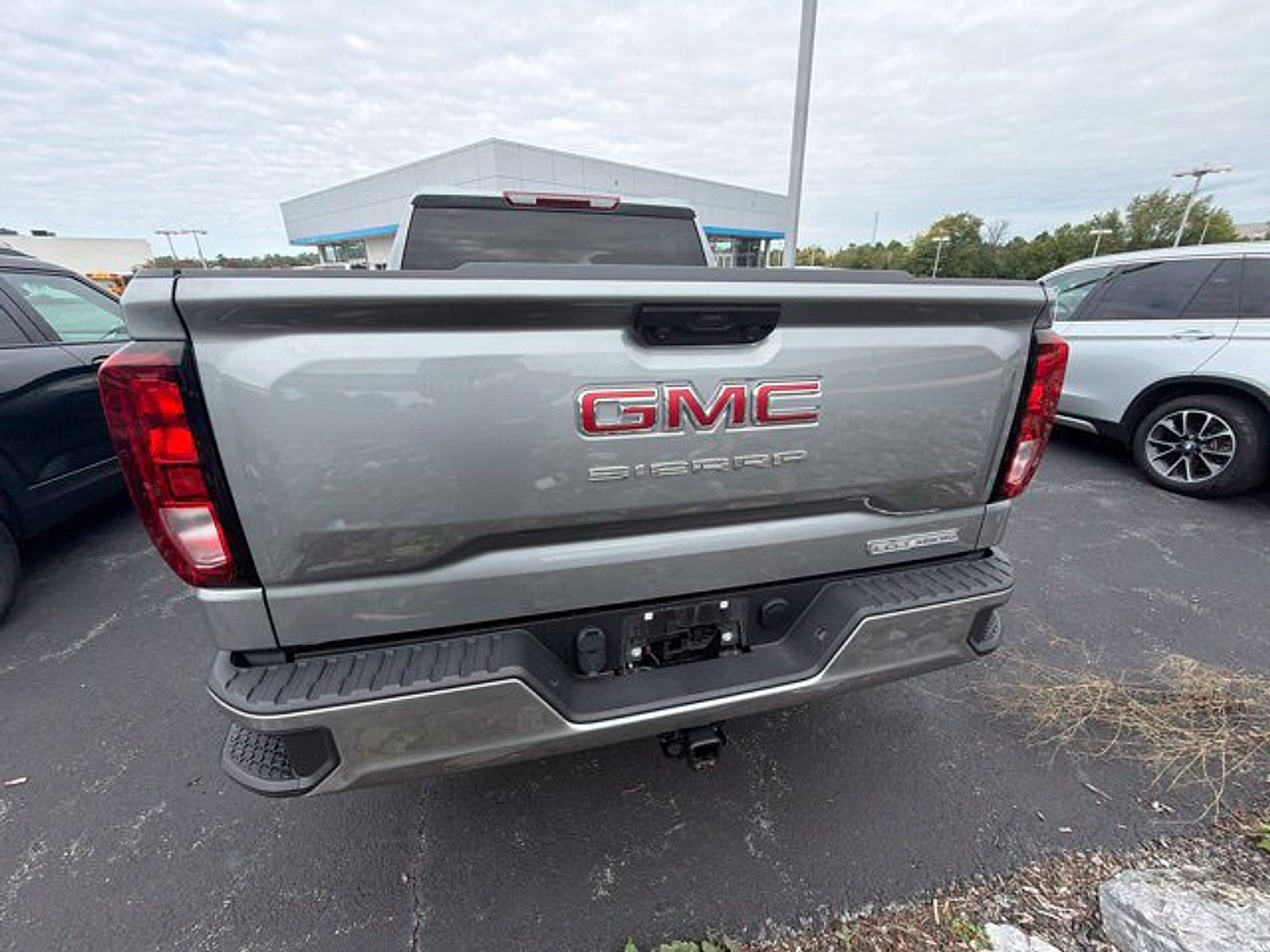 Used 2024 GMC Sierra 1500 Elevation AWD/4WD image 30
