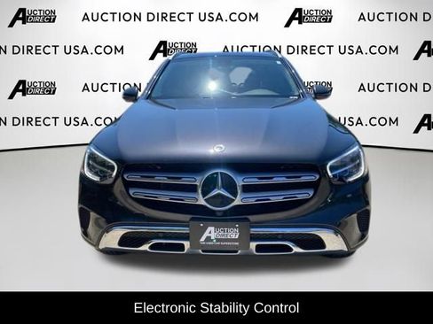 Used 2021 Mercedes-Benz GLC 300 4MATIC image 2