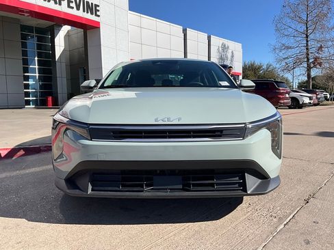 Used 2025 Kia K4 LXS image 4