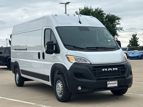 New 2026 RAM ProMaster 2500 w/ Convenience Group FWD image 2