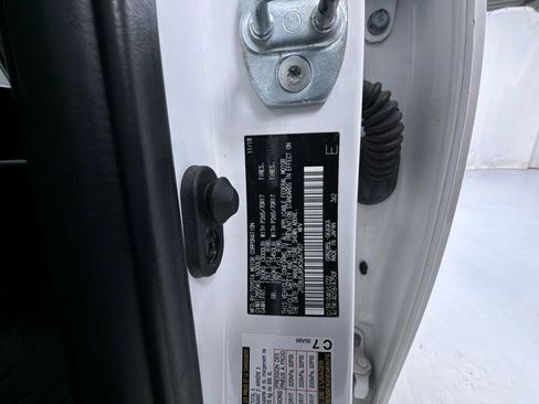 Used 2019 Toyota 4Runner TRD Off-Road Premium image 15