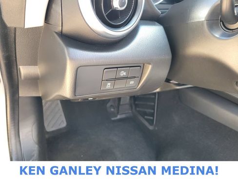 Used 2024 MAZDA MX-5 Miata RF Grand Touring RWD image 32