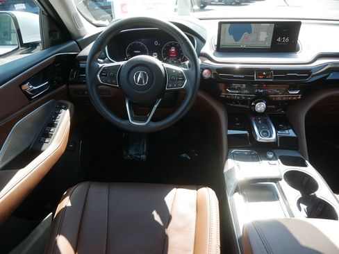 Used 2024 Acura MDX w/ Technology Package AWD/4WD image 12