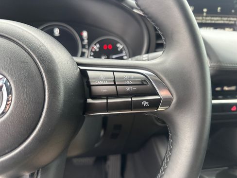 Certified 2025 MAZDA MAZDA3 s image 35