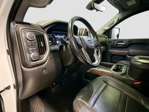 Used 2020 GMC Sierra 3500 Denali image 9