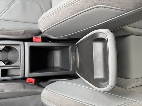 Used 2021 Audi Q3 2.0T Premium Plus w/ Premium Plus Package image 37