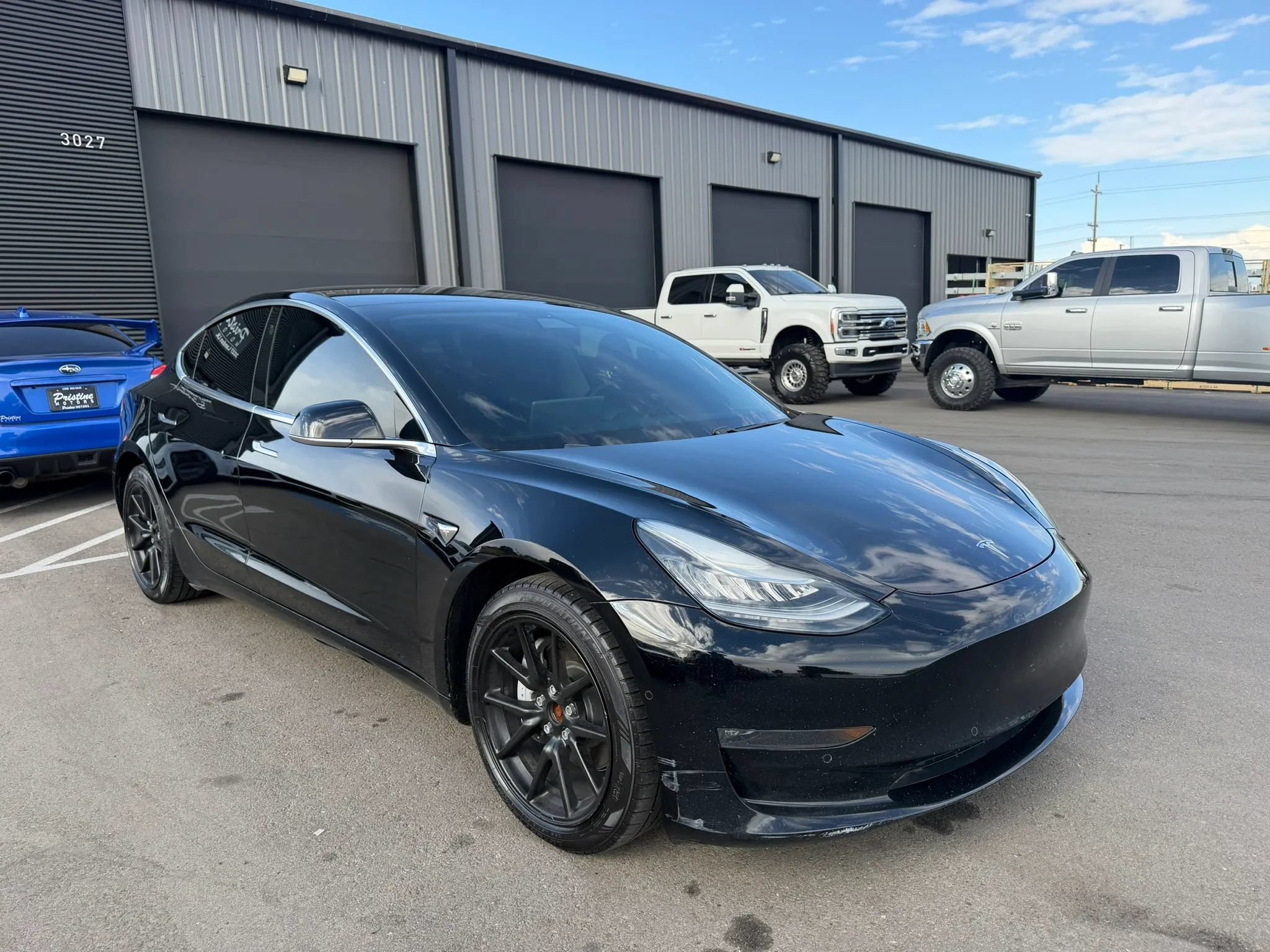 Used 2018 Tesla Model 3 Long Range AWD/4WD image 2