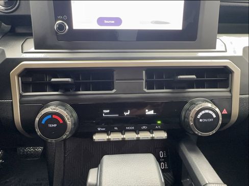 Used 2024 Toyota Tacoma SR image 44