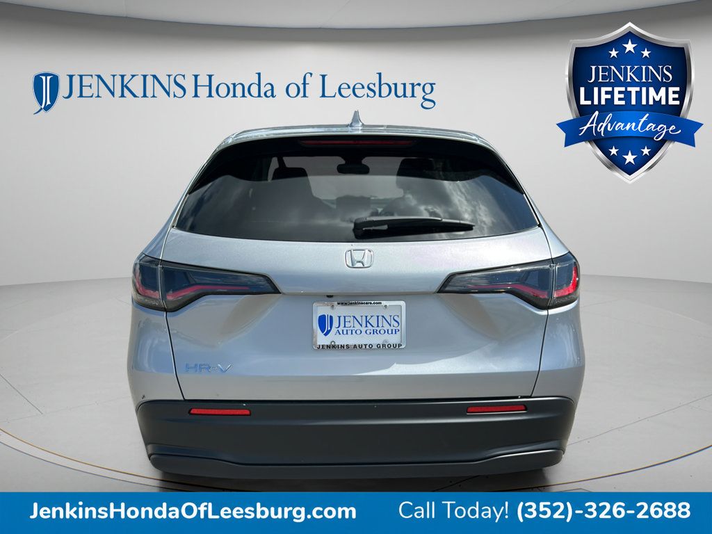New 2027 Honda HR-V LX image 4