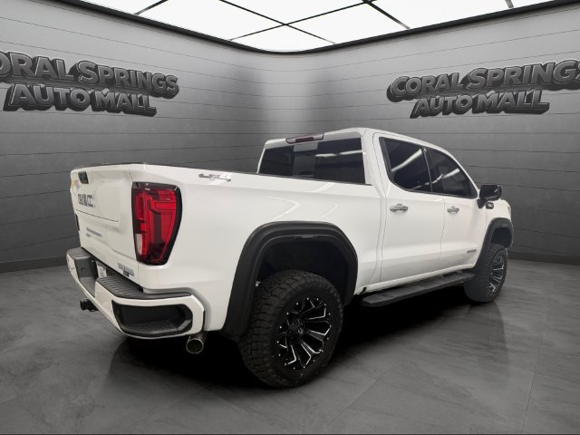 Used 2023 GMC Sierra 1500 Elevation w/ Elevation Premium Package AWD/4WD image 6