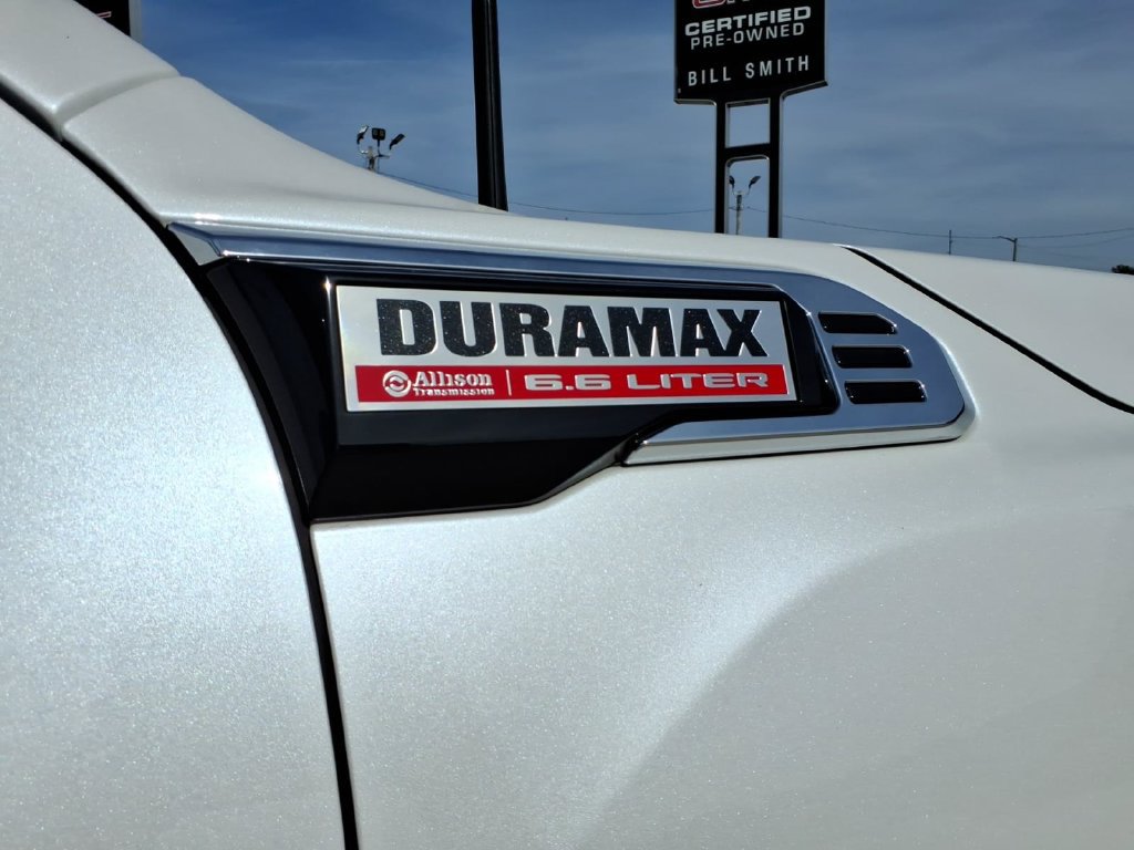 Used 2024 GMC Sierra 2500 Denali w/ Denali Reserve Package AWD/4WD image 10