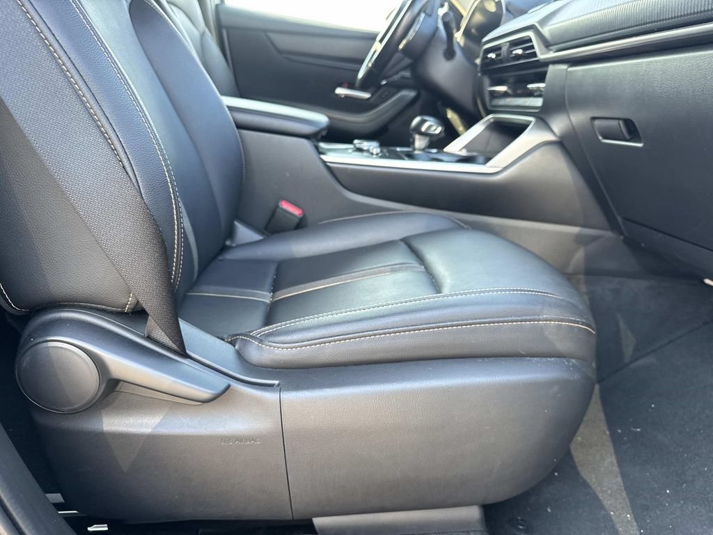 Used 2025 MAZDA CX-90 3.3 Turbo w/ Select Package AWD/4WD image 12