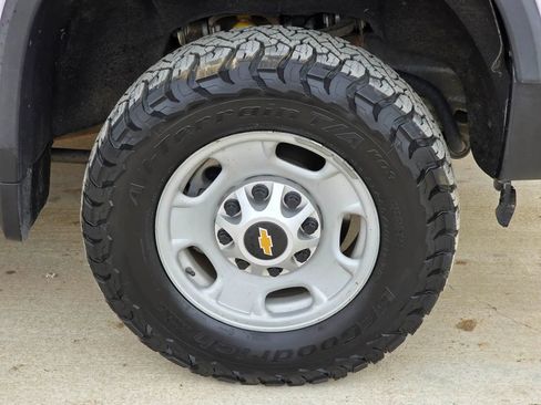 Used 2021 Chevrolet Silverado 2500 W/T w/ WT Convenience Package image 27