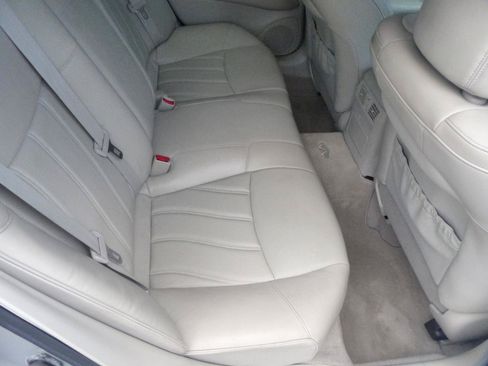 Used 2011 INFINITI M37 w/ Deluxe Touring Pkg RWD image 15