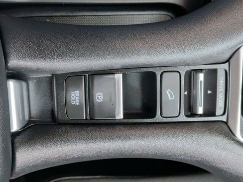 Certified 2023 Honda HR-V Sport image 22