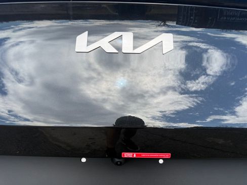 New 2026 Kia Sportage EX image 17