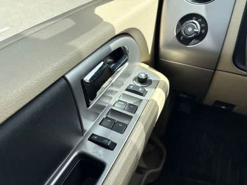 Used 2017 Ford Expedition EL Limited w/ Equipment Group 301A RWD image 22