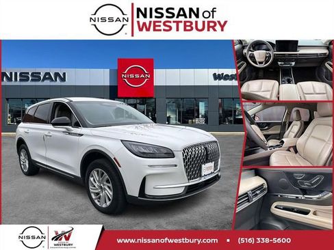 Used 2023 Lincoln Corsair Standard image 1