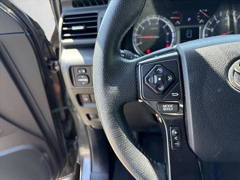 Certified 2019 Toyota 4Runner Limited AWD/4WD image 18