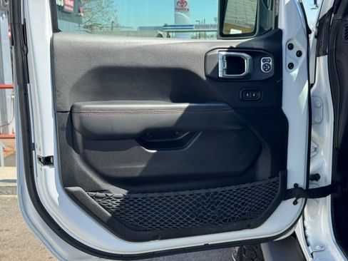 Used 2022 Jeep Wrangler Unlimited Rubicon w/ LED Lighting Group image 23