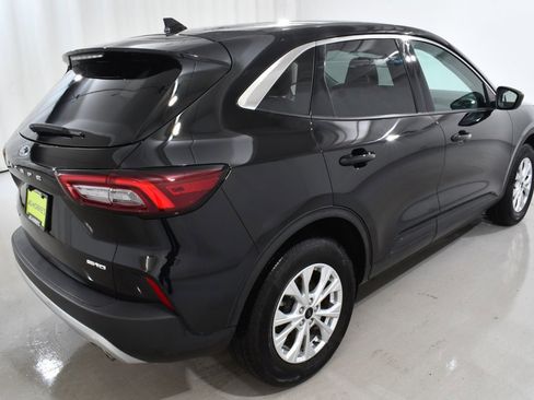 Used 2023 Ford Escape Active image 11