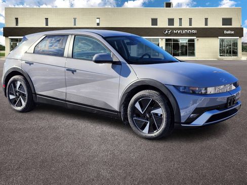 New 2026 Hyundai Ioniq 5 SE image 1