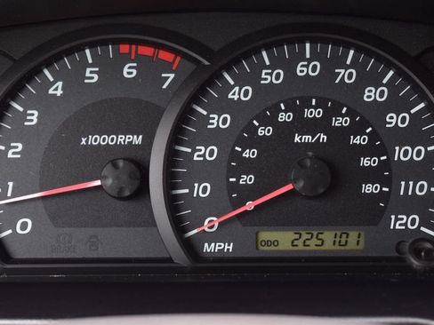 Used 2005 Toyota Tundra SR5 RWD image 32