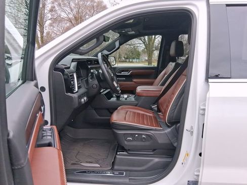 Used 2024 GMC Sierra 1500 Denali Ultimate image 13