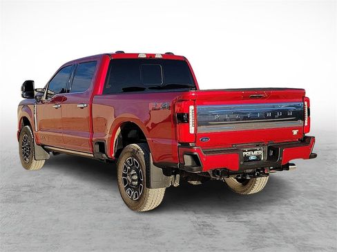 Used 2024 Ford F350 Platinum w/ FX4 Off-Road Package image 8