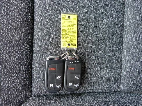 Used 2025 RAM ProMaster 2500 w/ U-Haul Equipment Group image 41