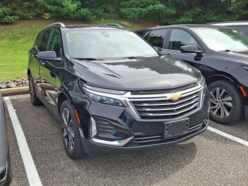 Used 2024 Chevrolet Equinox Premier AWD/4WD image 3