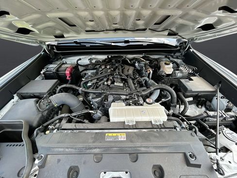 Used 2024 Toyota Tacoma SR w/ SR Upgrade Package RWD image 33