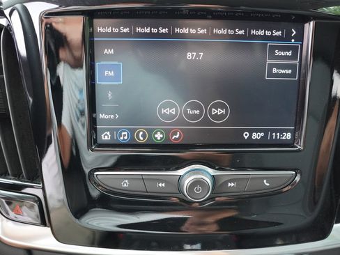 Used 2021 Chevrolet Traverse LS AWD/4WD image 25