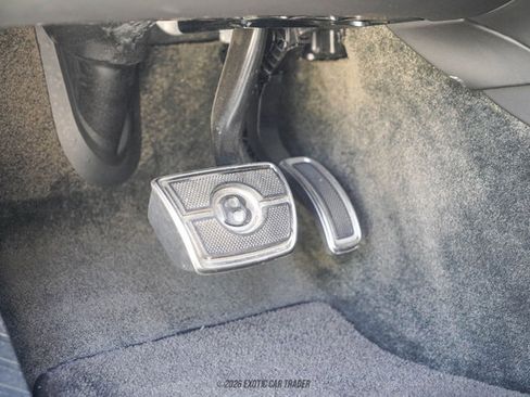 Used 2021 Bentley Bentayga AWD/4WD image 37