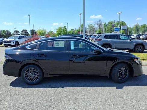 New 2026 Nissan Sentra SV FWD image 2