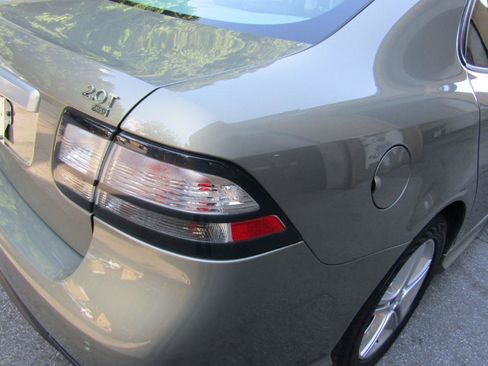 Used 2009 Saab 9-3 2.0T w/ Premium Package AWD/4WD image 18