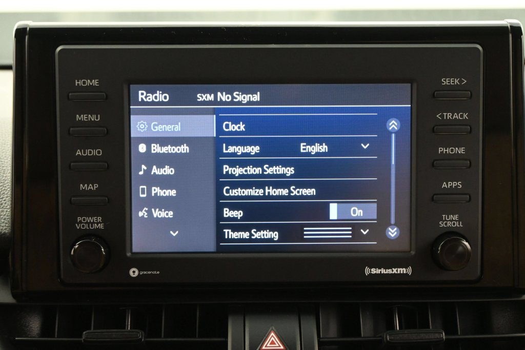 Used 2022 Toyota RAV4 XLE w/ Convenience Package FWD image 10