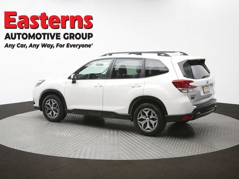 Used 2022 Subaru Forester Premium AWD/4WD image 66