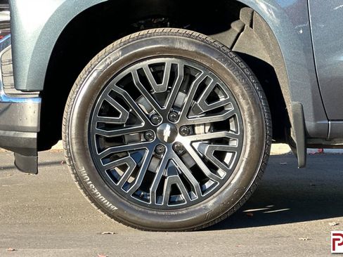 Certified 2019 Chevrolet Silverado 1500 LTZ w/ LTZ Plus Package image 32