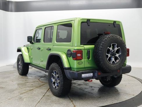 Used 2019 Jeep Wrangler Unlimited Rubicon w/ Uconnect 4C Nav & Sound Group AWD/4WD image 3