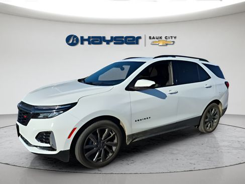 Used 2022 Chevrolet Equinox RS FWD image 2