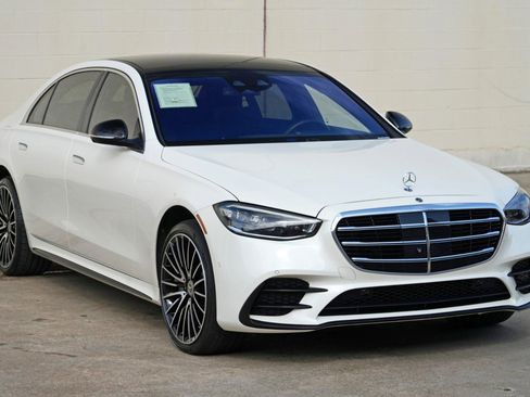 Used 2022 Mercedes-Benz S 500 4MATIC w/ AMG Line Package image 63
