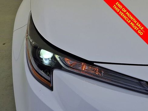 Certified 2025 Toyota Corolla LE FWD image 10