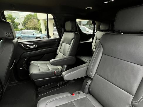 Used 2023 Chevrolet Tahoe LT w/ Luxury Package AWD/4WD image 22