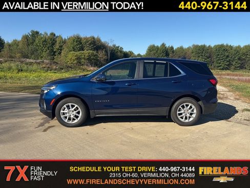 Certified 2022 Chevrolet Equinox LT image 2