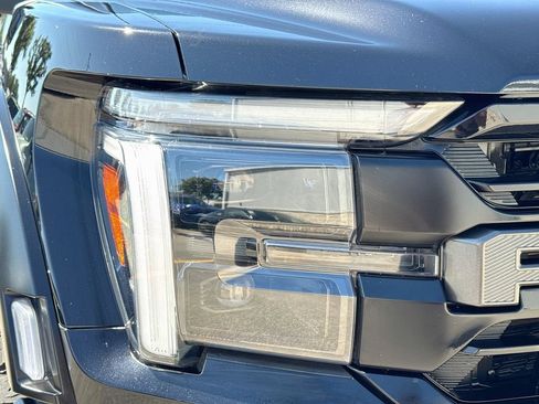 Used 2025 Ford F150 Raptor AWD/4WD image 37