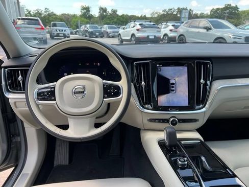 Certified 2024 Volvo S60 T8 Plus AWD/4WD image 20