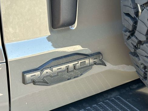 New 2025 Ford Bronco Raptor w/ Interior Carbon Fiber Pack image 5